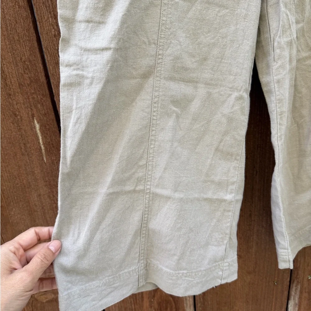 Forever capri/bermuda beige pants